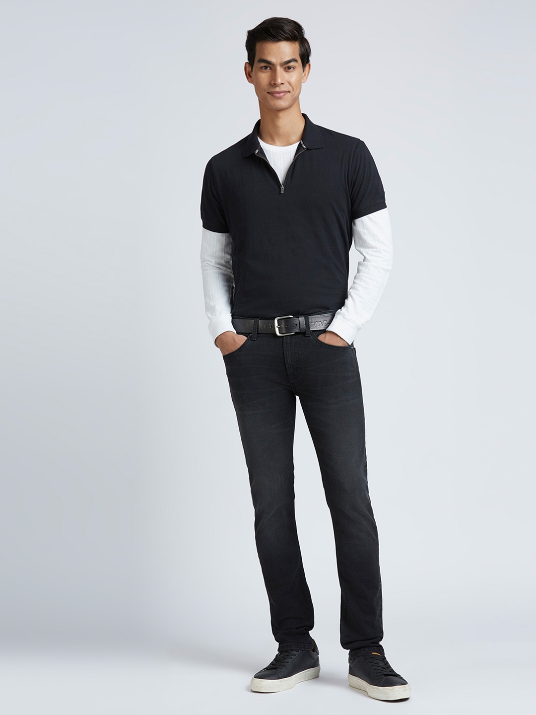 

Pepe Jeans Men Vapour Slim Fit Light Fade Jeans, Black
