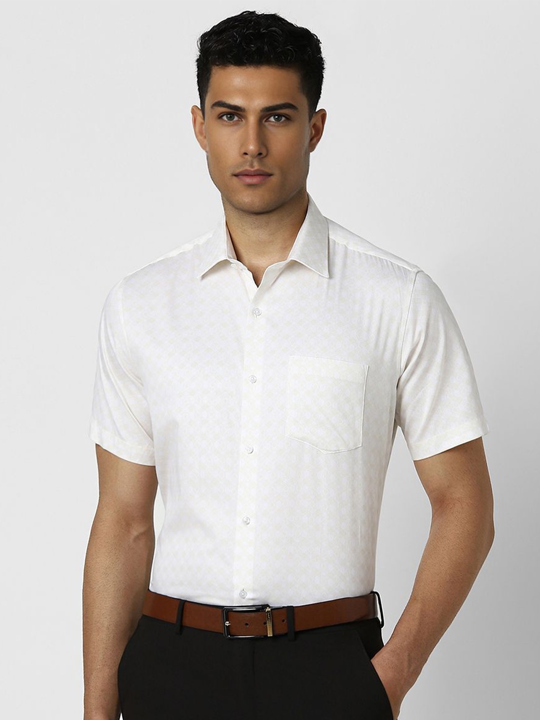 

Van Heusen Men Spread Collar Geometric Printed Cotton Slim Fit Formal Shirt, White