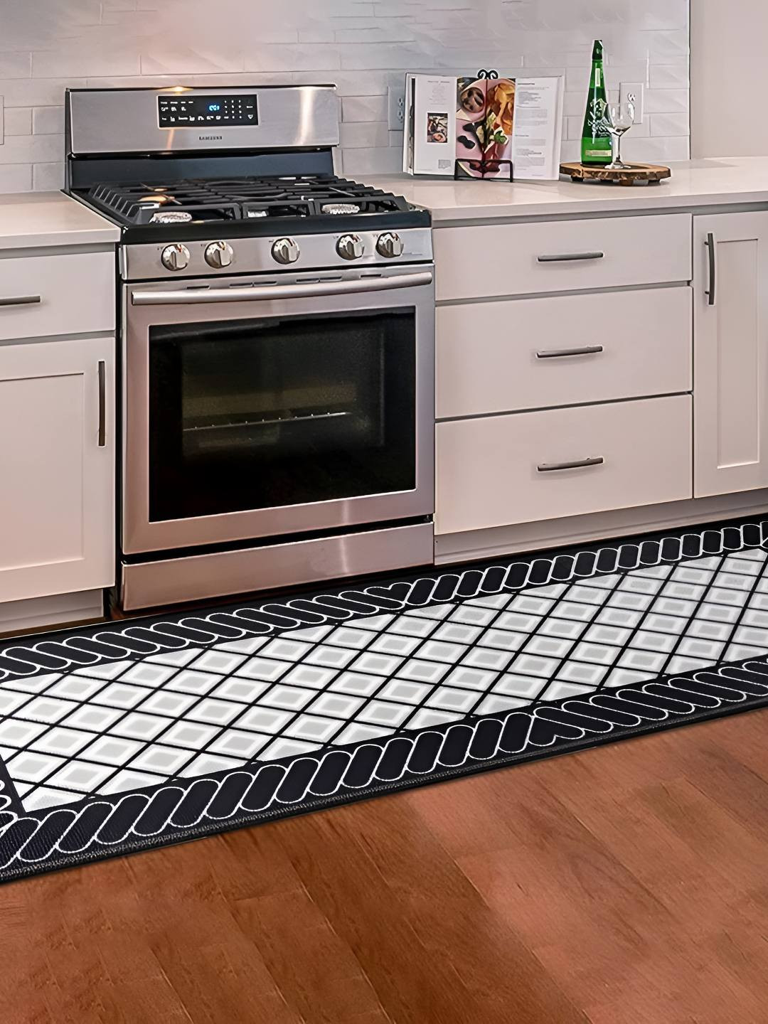 

Sapana Carpet-Mats White & Grey Geometric Textured AntiSkid Floor Runner, Black