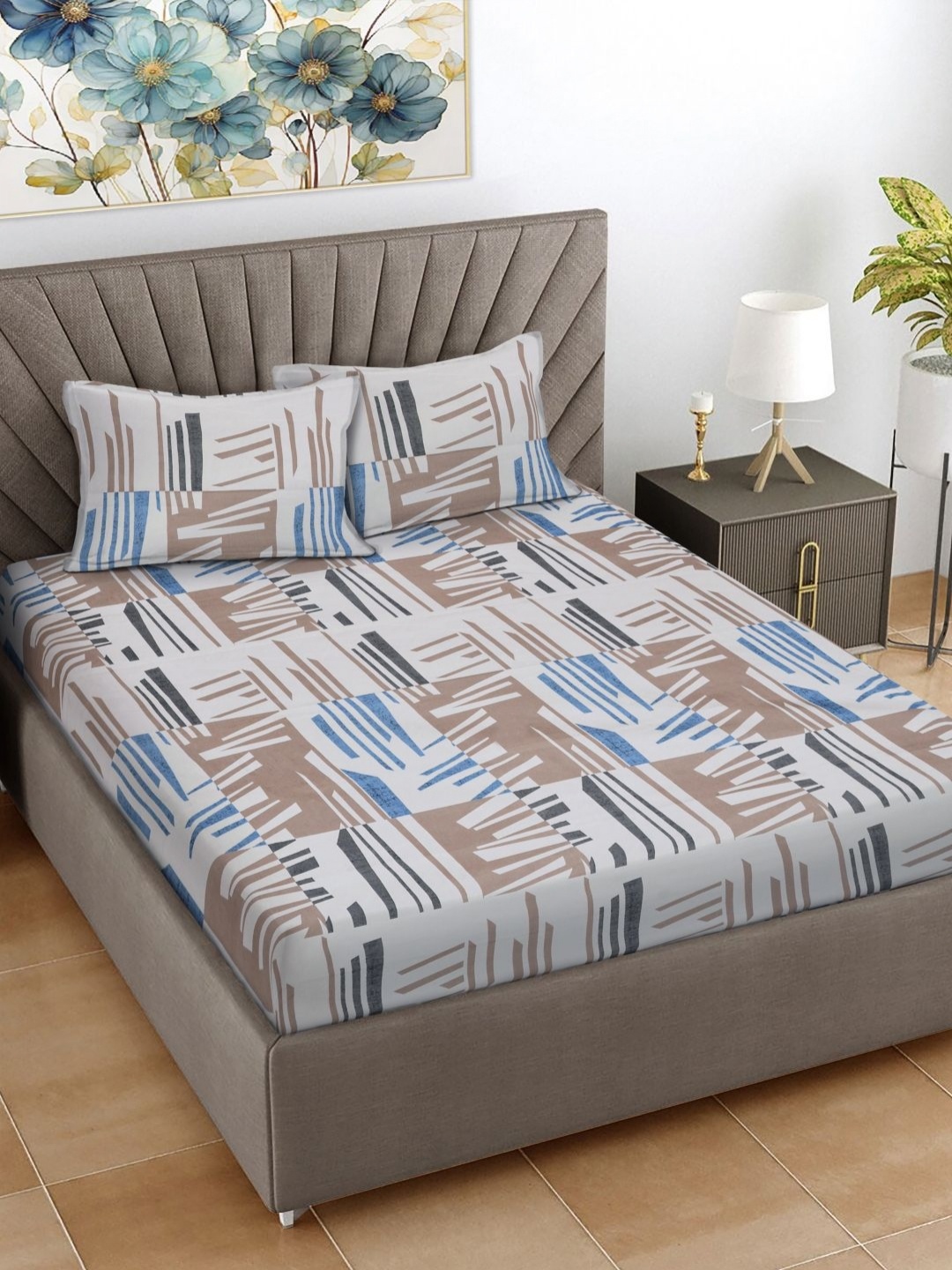 

FABINALIV White Abstract 300 TC Double King Bedsheet With 2 Pillow Covers 2.50 m X 2.20 m