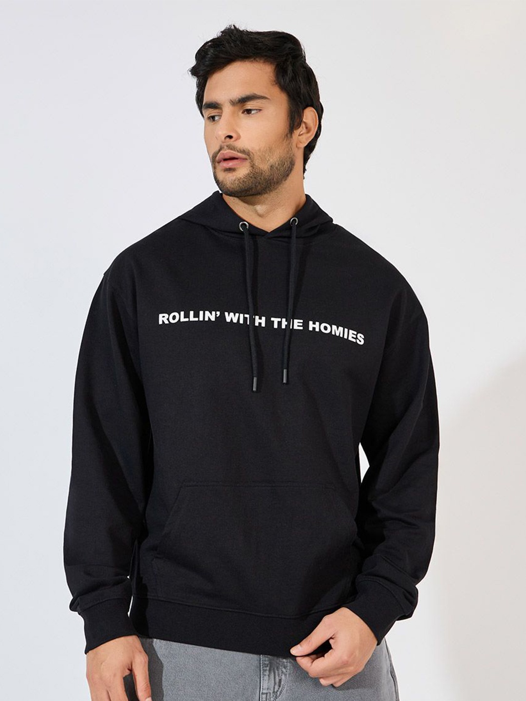 

Styli Men Slogan Printed Relaxed Fit Hoodie, Black