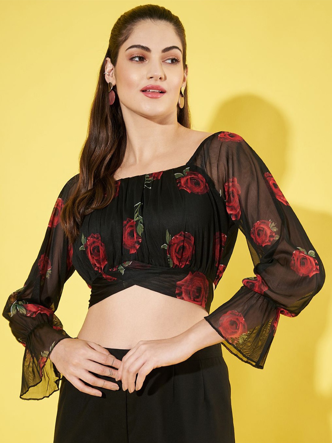 

ANVI Be Yourself Women Floral Printed Square Neck Top, Black