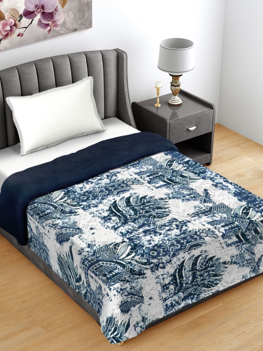 

FABINALIV Navy Blue & White Ethnic Motifs Woollen 400 GSM Mild Winter Single Bed Comforter