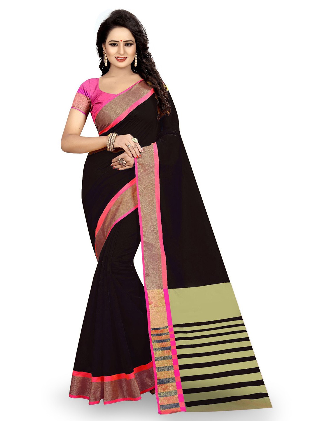 

Maroosh Zari Saree with unstitched blouse piece, Black
