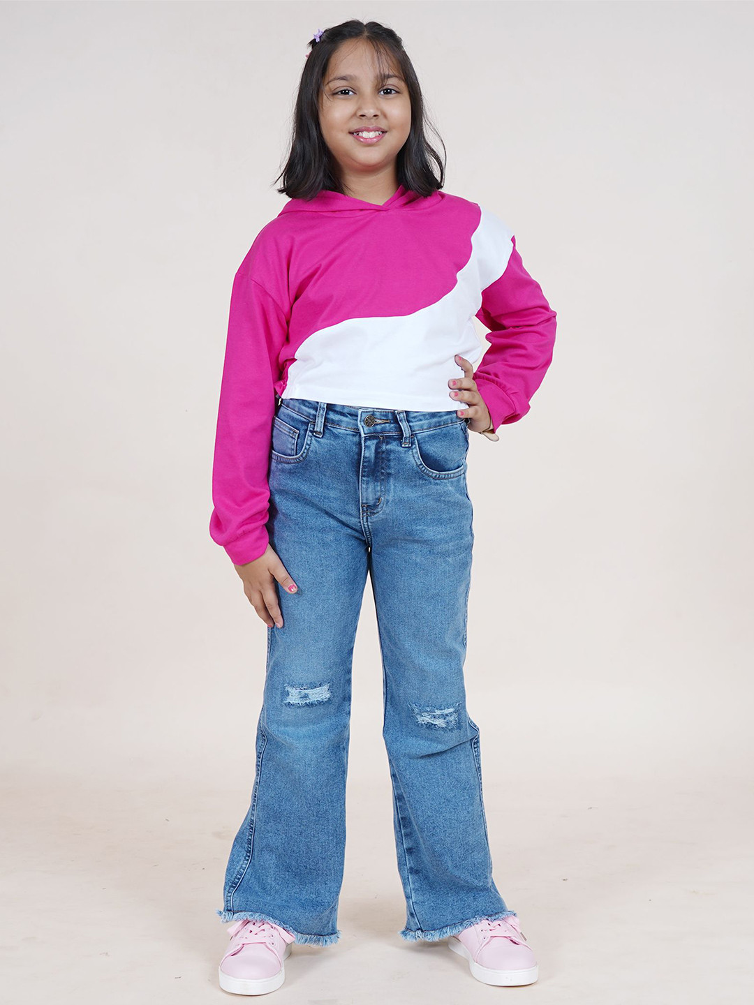 

KiddoPanti Girls Hooded Pure Cotton T-shirt & Flared Jeans, Pink