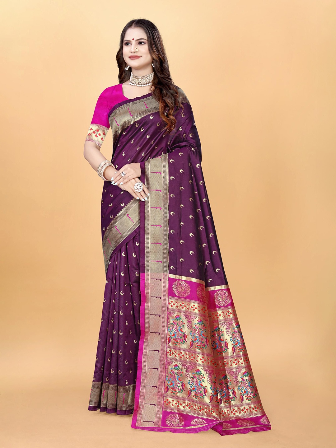 

VenderVilla Woven Design Paithani Saree, Violet