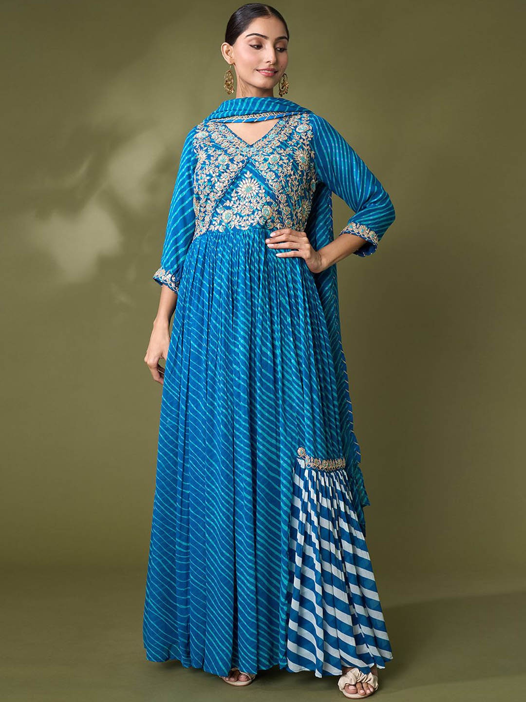 

Samyukta Singhani Leheriya Printed Georgette Anarkali Ethnic Dress With Dupatta, Blue