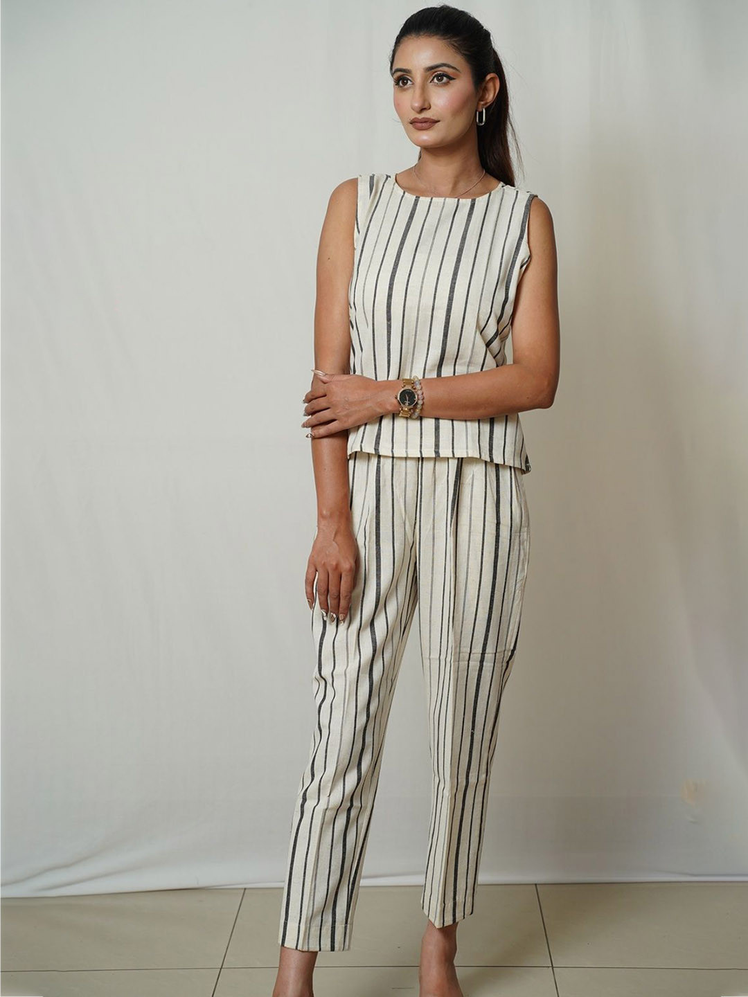 

SIDDHO HUM Striped Round Neck Pure Cotton Top With Trousers, White