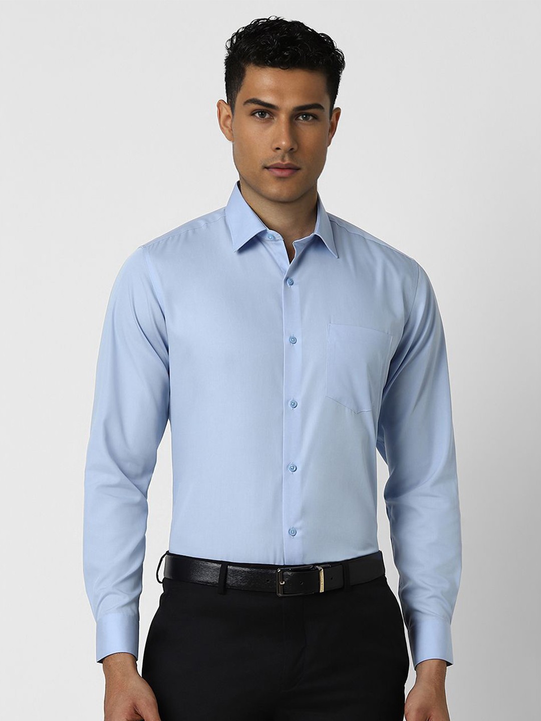 

Van Heusen Men Spread Collar Solid Cotton Slim Fit Formal Shirt, Blue
