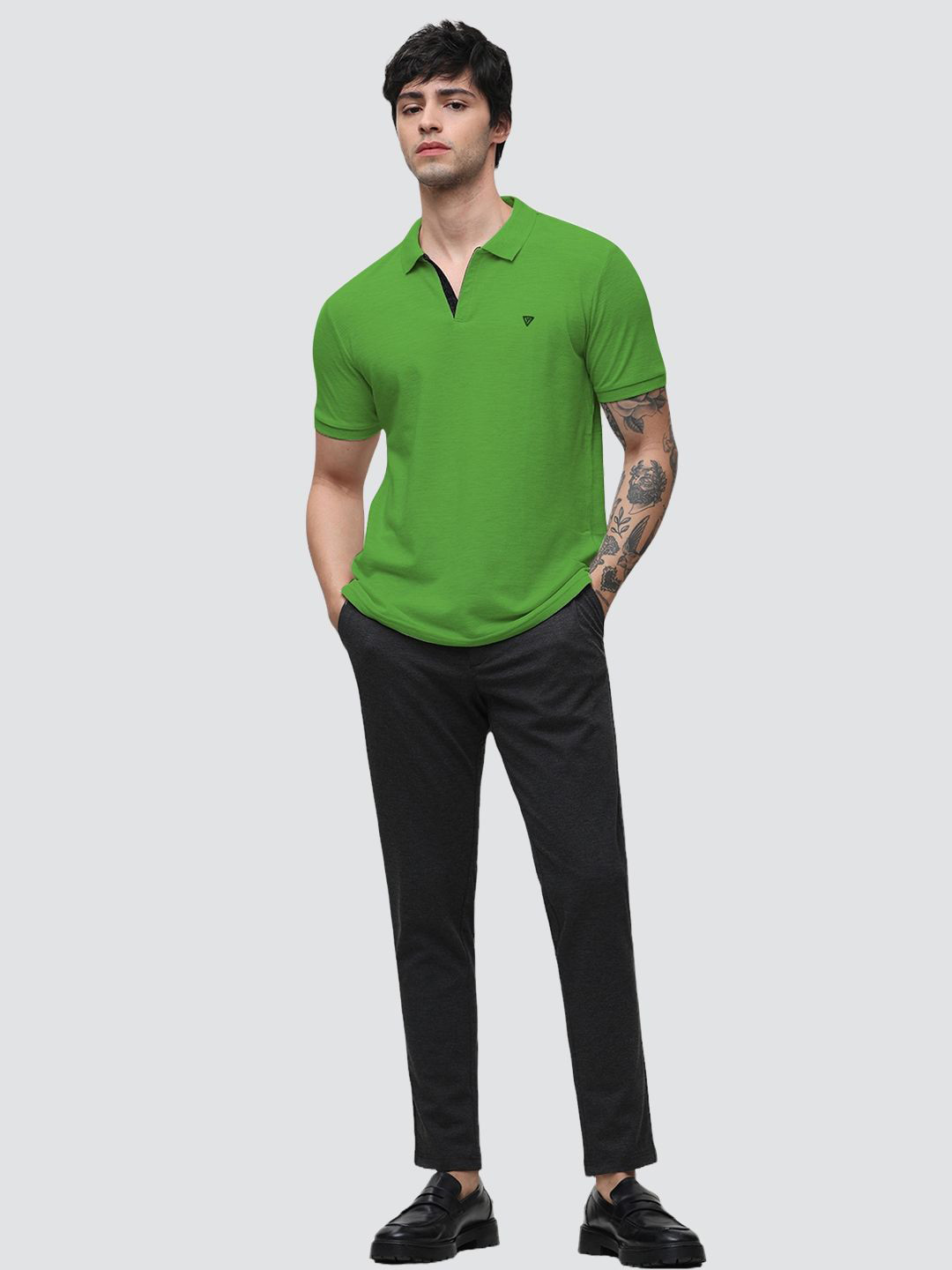 

Klub Fox Men Solid Polo Collar Cotton T-shirt, Green