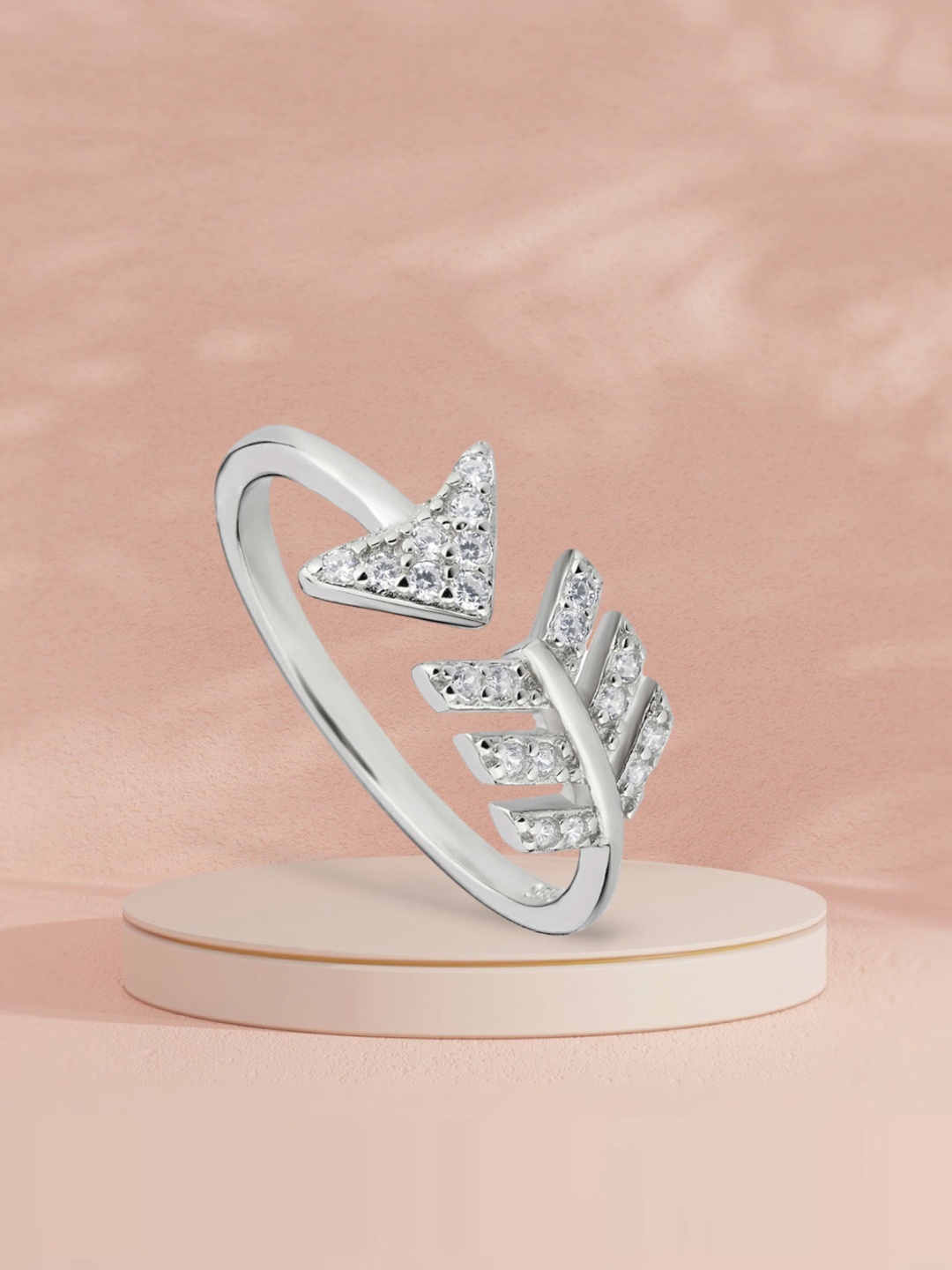 

De Flossy Silver Unisex 925 Sterling CZ-Studded Bow & Arrow Adjustable Ring