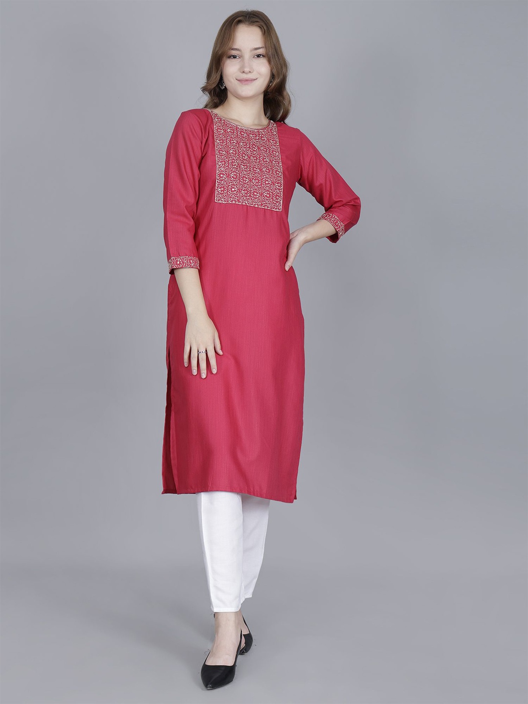 

FASHIRE Women Ethnic Motifs Embroidered Pure Cotton Kurtas, Red