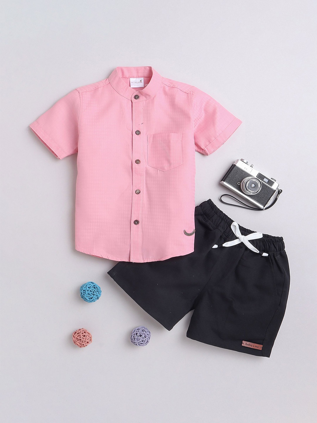 

BAATCHEET Boys Pure Cotton Shirt with Shorts, Pink