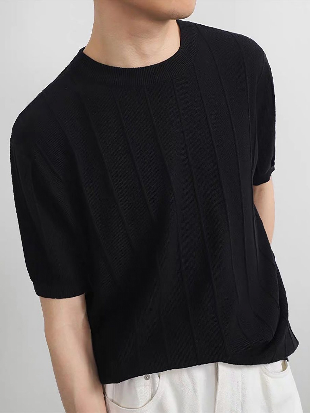 

StyleCast x Revolte Men Self Design Round Neck T-shirt, Black
