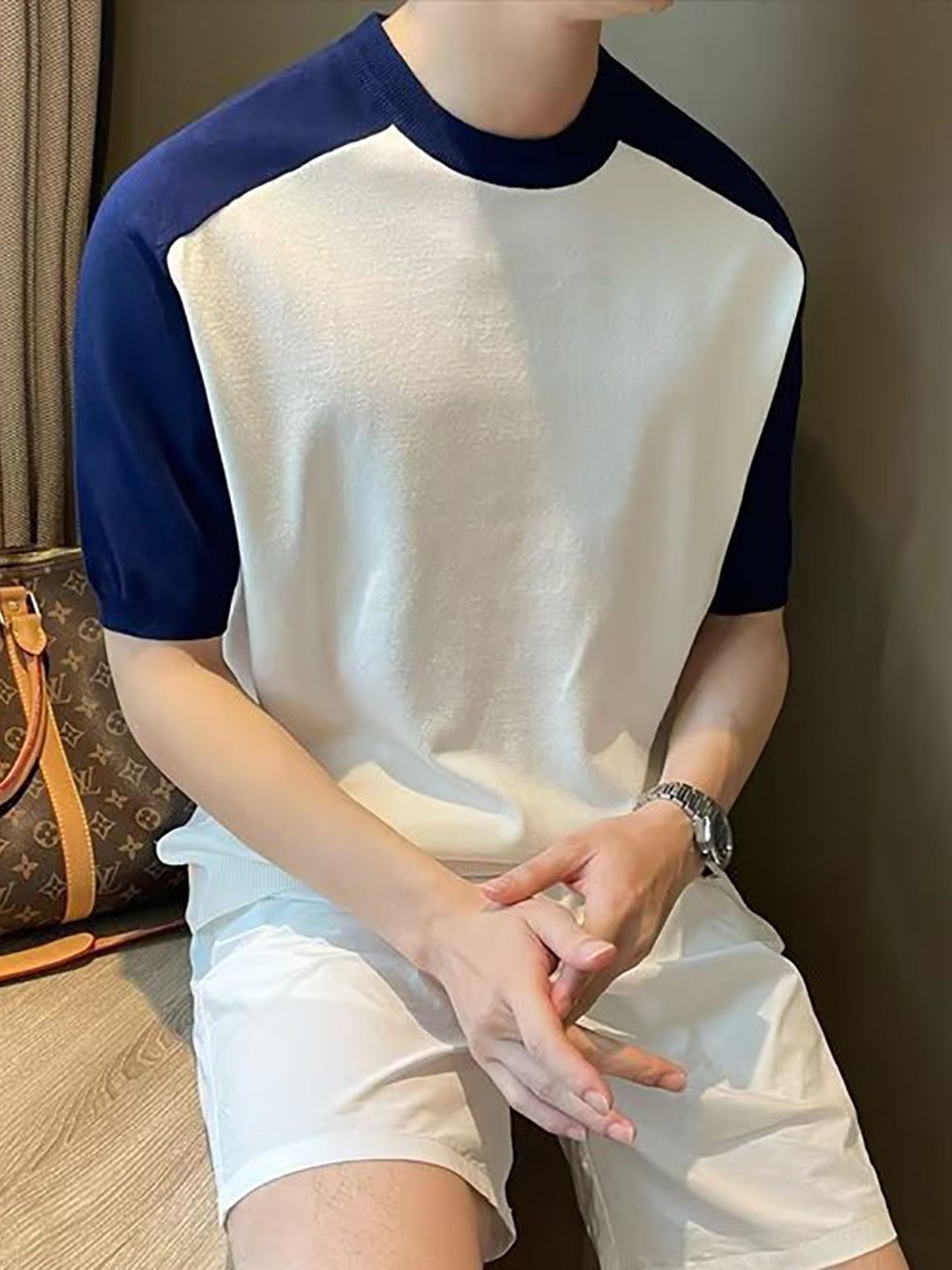 

StyleCast x Revolte Men Colourblocked Round Neck T-shirt, White