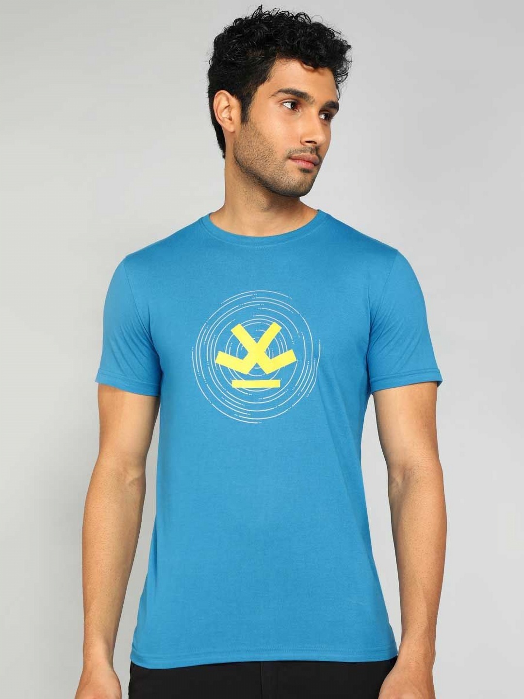 

WROGN Men Graphic Printed Round Neck Cotton T-shirt, Blue