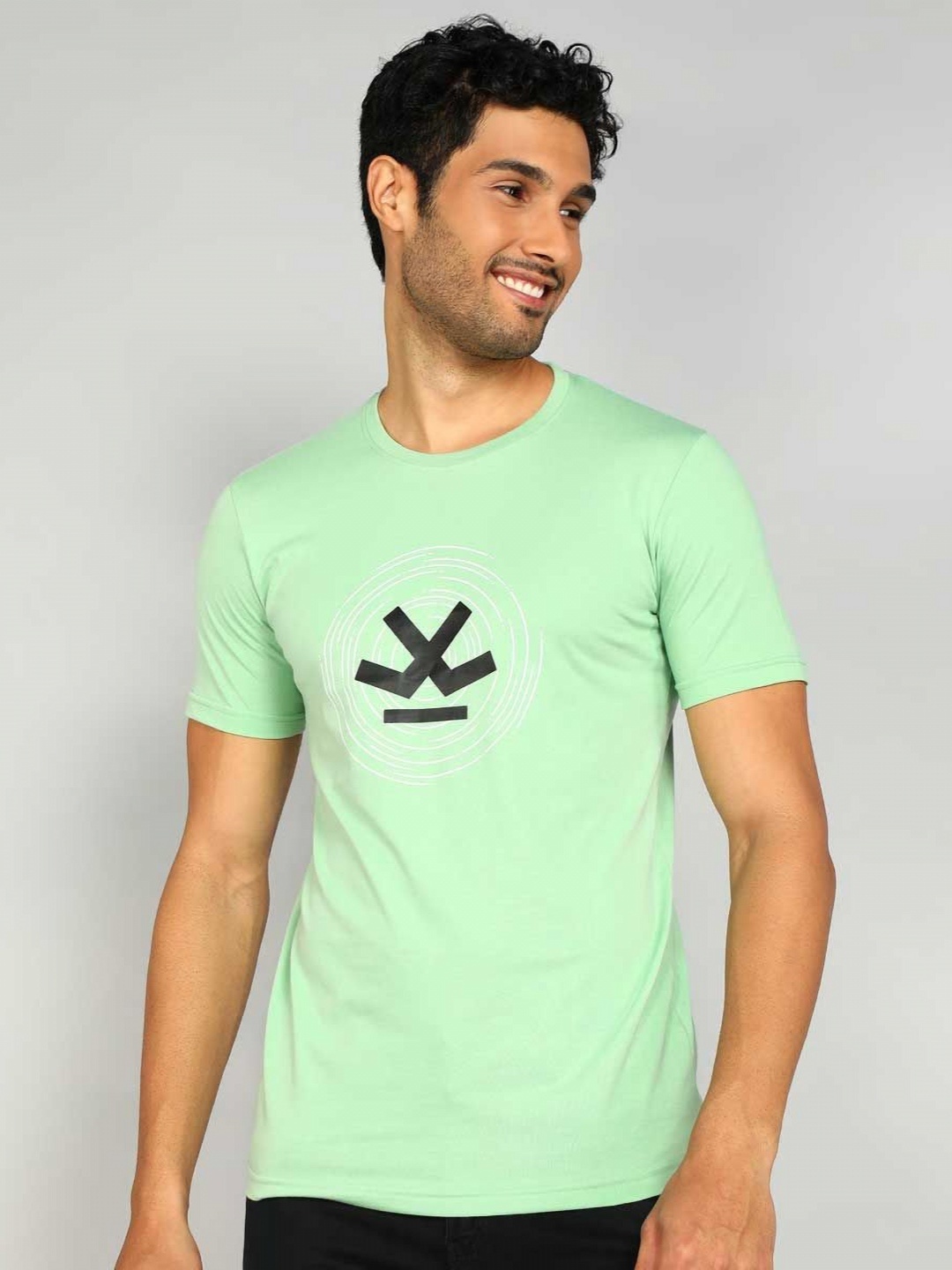 

WROGN Men Graphic Printed Round Neck Cotton T-shirt, Green