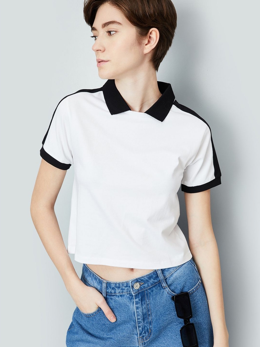 

max Women Solid Polo Collar Cotton T-shirt, White