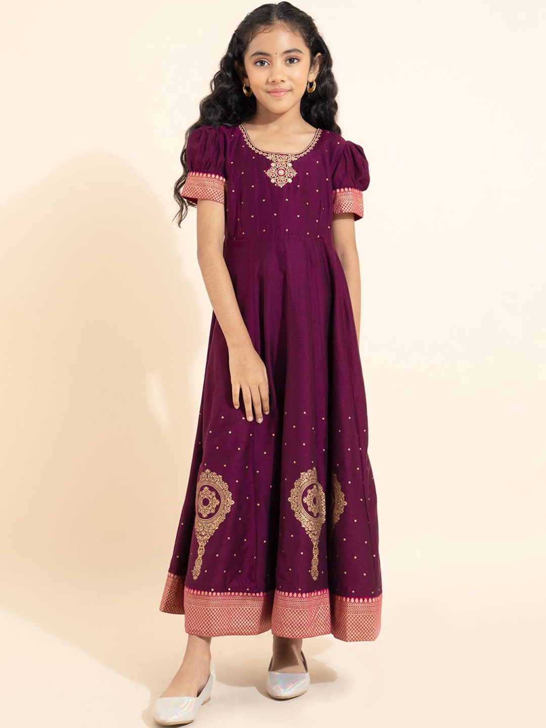 

Maybell Girls Ethnic Motifs Embroidered Anarkali Kurta, Purple