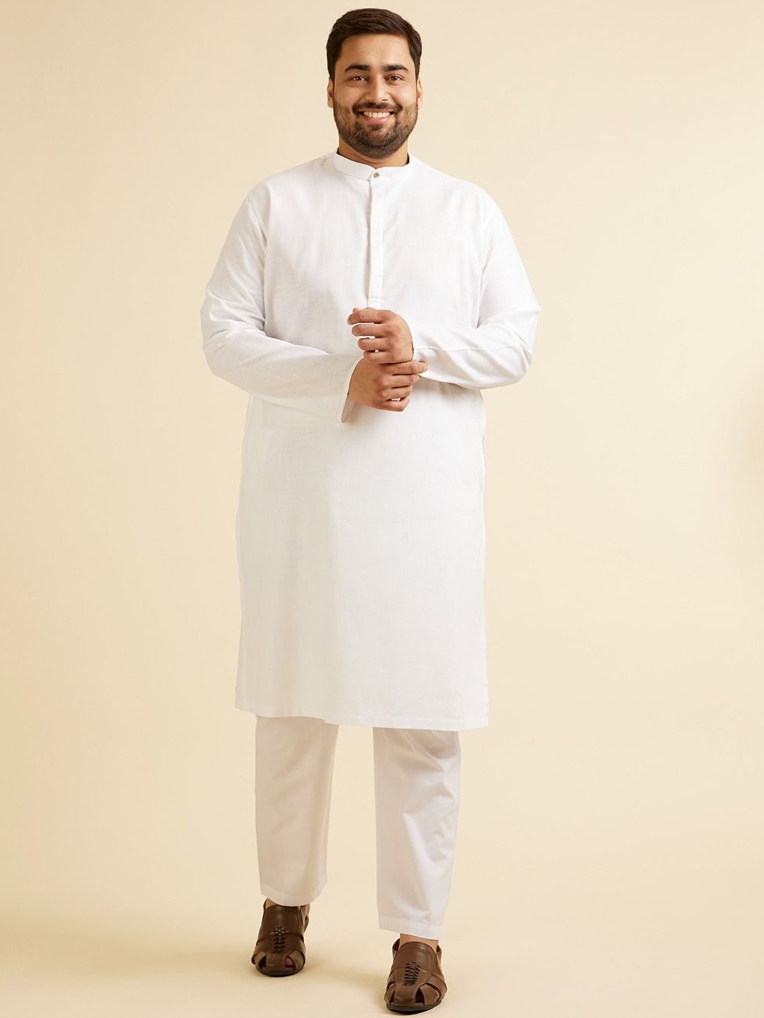 

Manyavar Plus Size Mandarin Collar Kurta with Pyjama, White