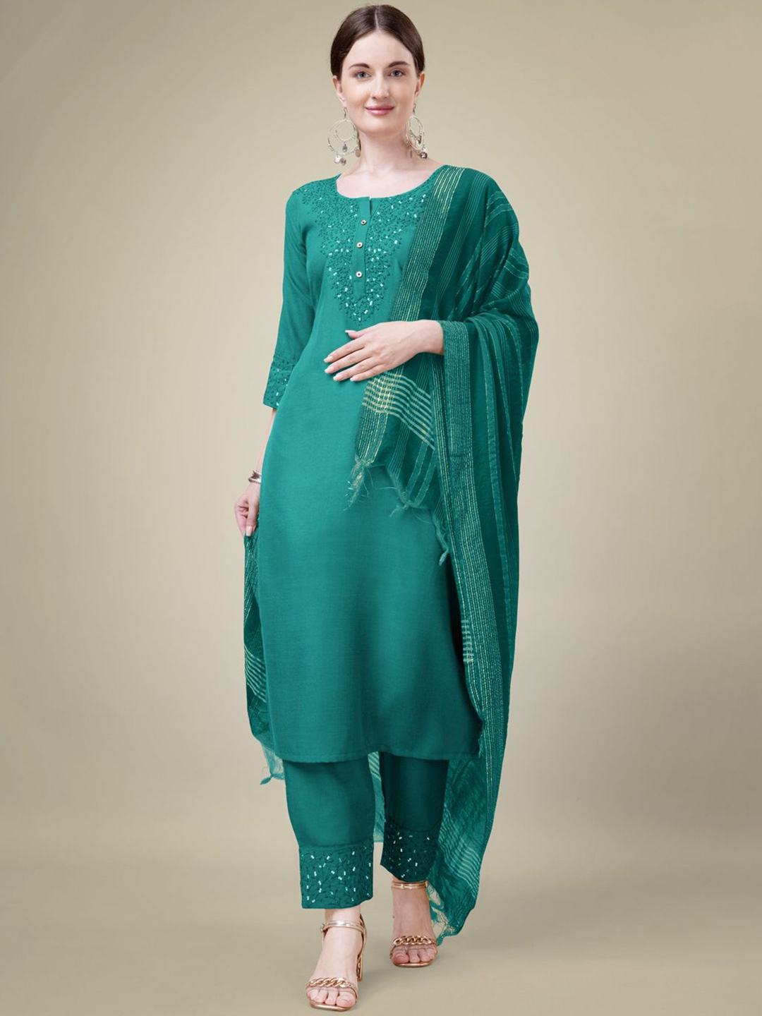 

KAYOMMI Floral Embroidered Thread Work Straight Kurta with Churidar & Dupatta, Sea green