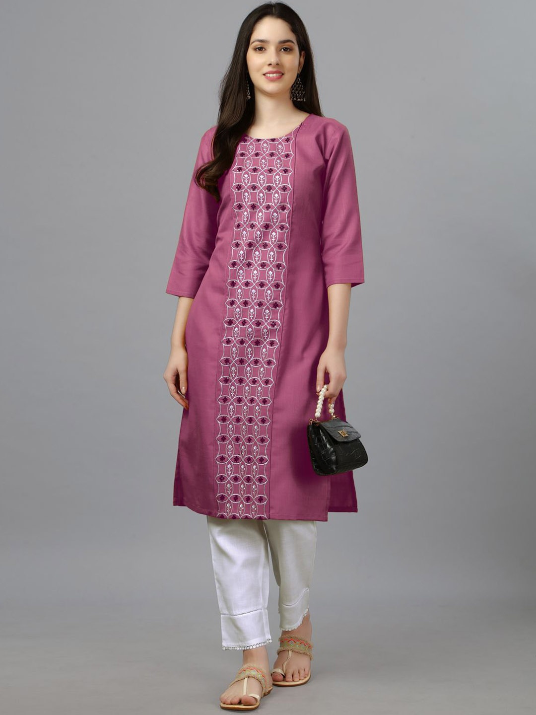 

KAYOMMI Floral Embroidered Round Neck Mirror Work Cotton Straight Kurta, Purple