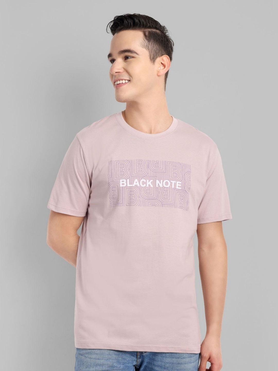 

TOMHIDDLE Men Typography Printed Round Neck T-shirt, Purple