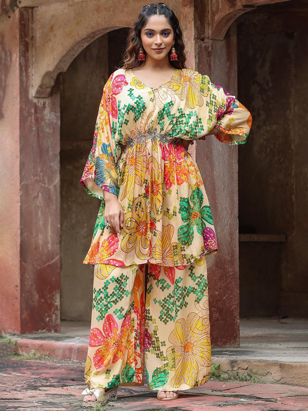 

SCAKHI Floral Printed Cinched Waist Tunic With Palazzo, Cream