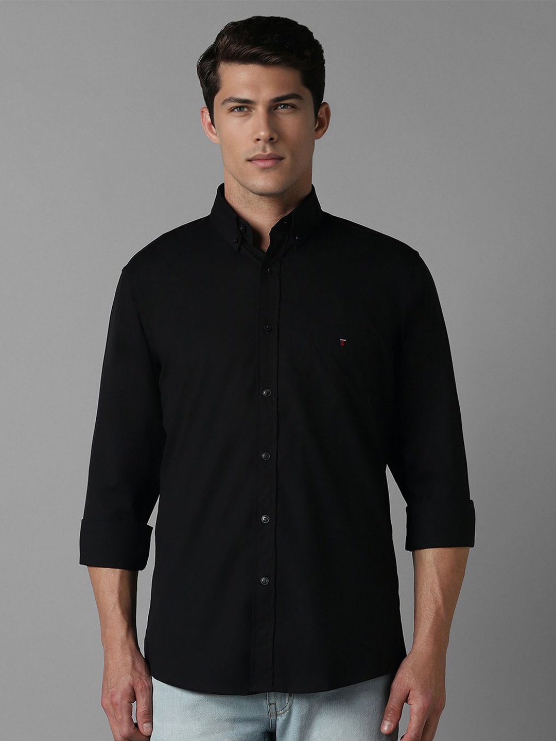 

Louis Philippe Sport Men Button-Down Collar Solid Cotton Slim Fit Casual Shirt, Black