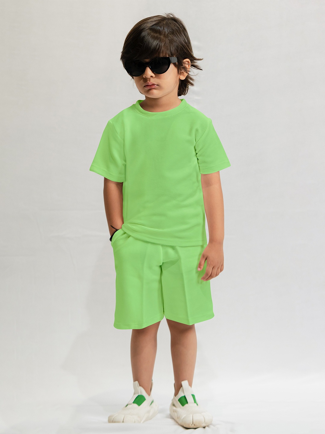 

Emblica Unisex Kids Striped Round Neck Short Sleeves Casual T-shirt With Shorts, Green
