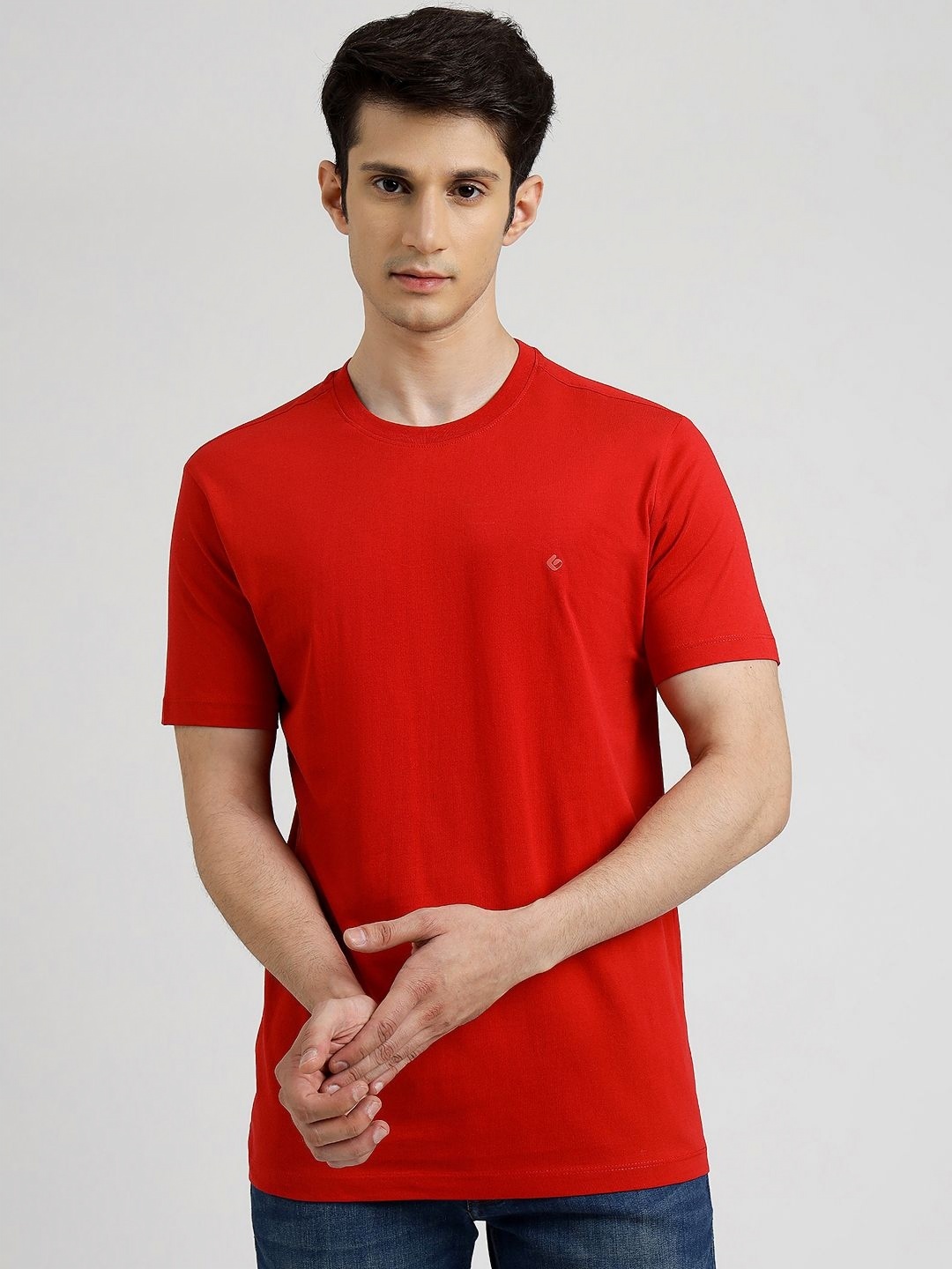 

Greenfibre Men Solid Round Neck Pure Cotton Slim Fit T-shirt, Red