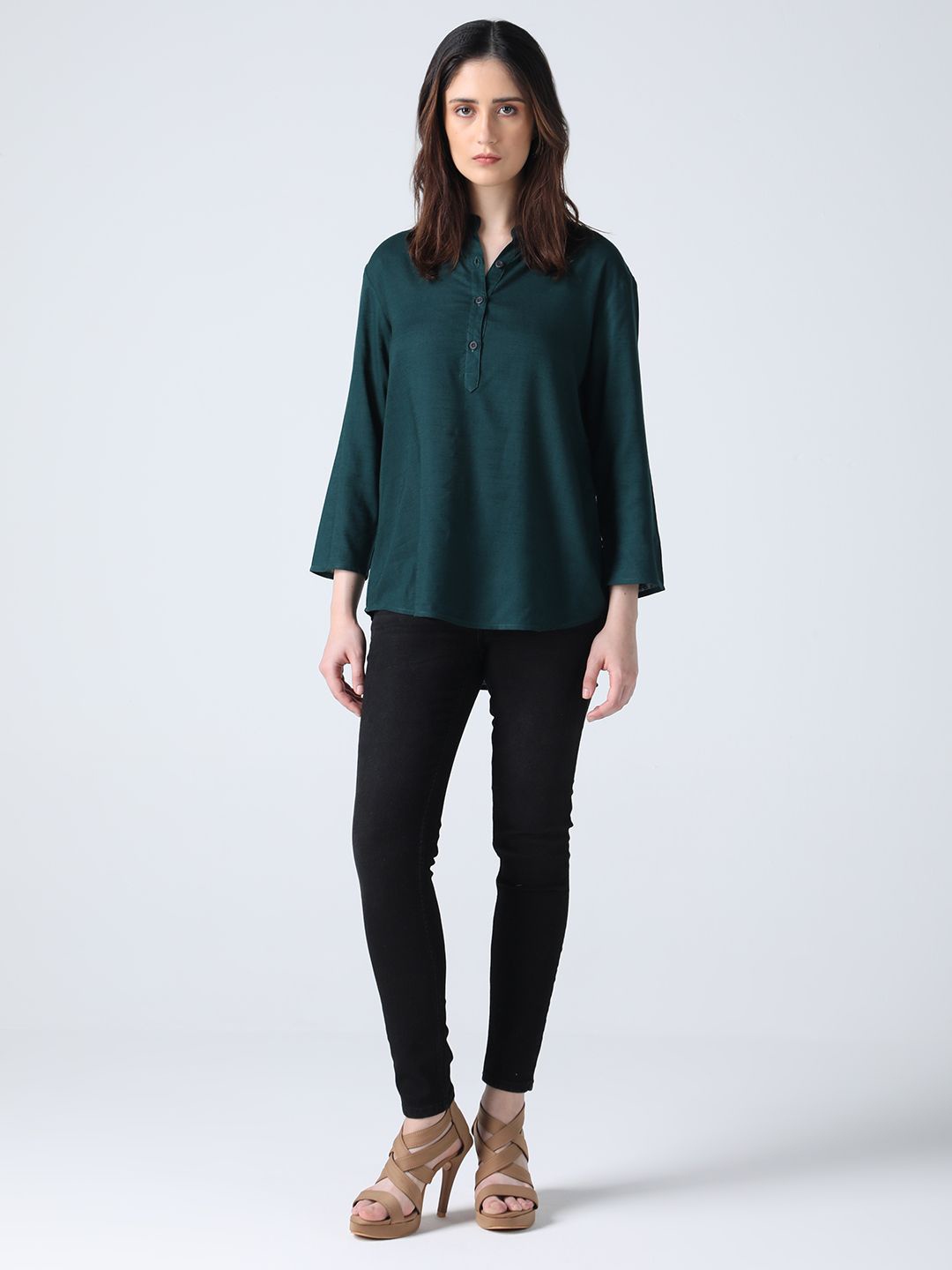 

IDK Women Solid Mandarin Collar Top, Green