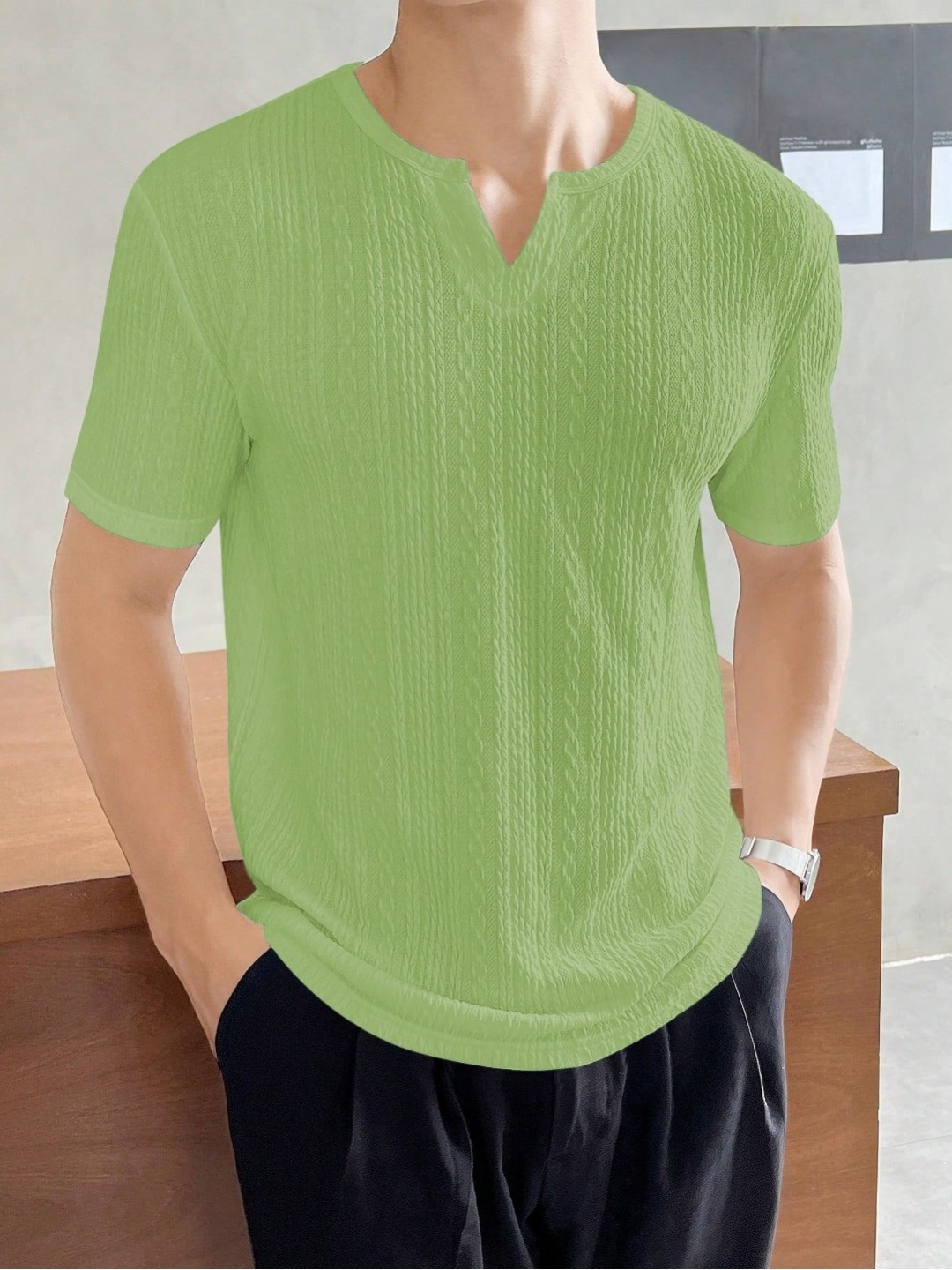 

TAGDO Men V-Neck T-shirt, Green