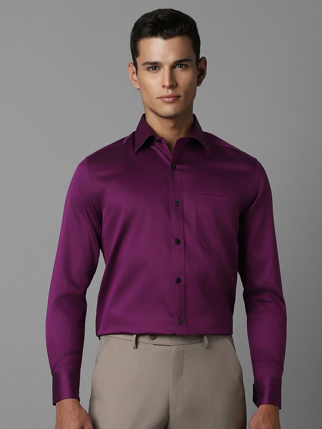 

Louis Philippe Men Spread Collar Solid Cotton Formal Shirt, Purple