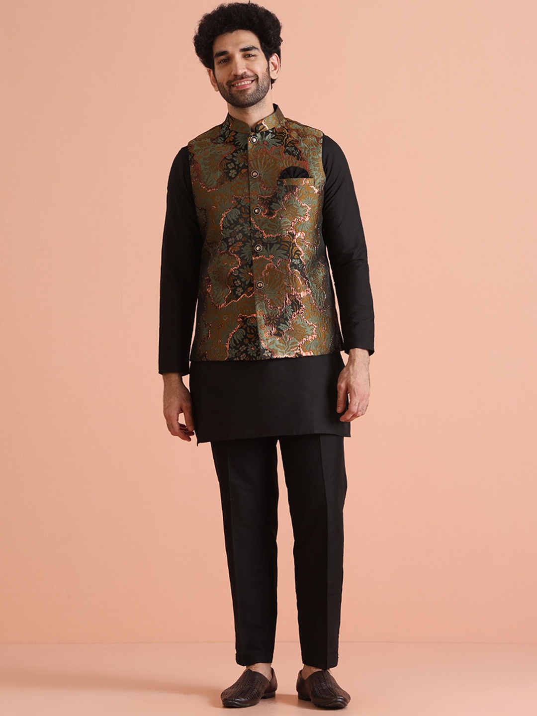 

KISAH Men Abstract Regular Fit Woven Design Kurta Nehru Jacket Trouser Set, Green