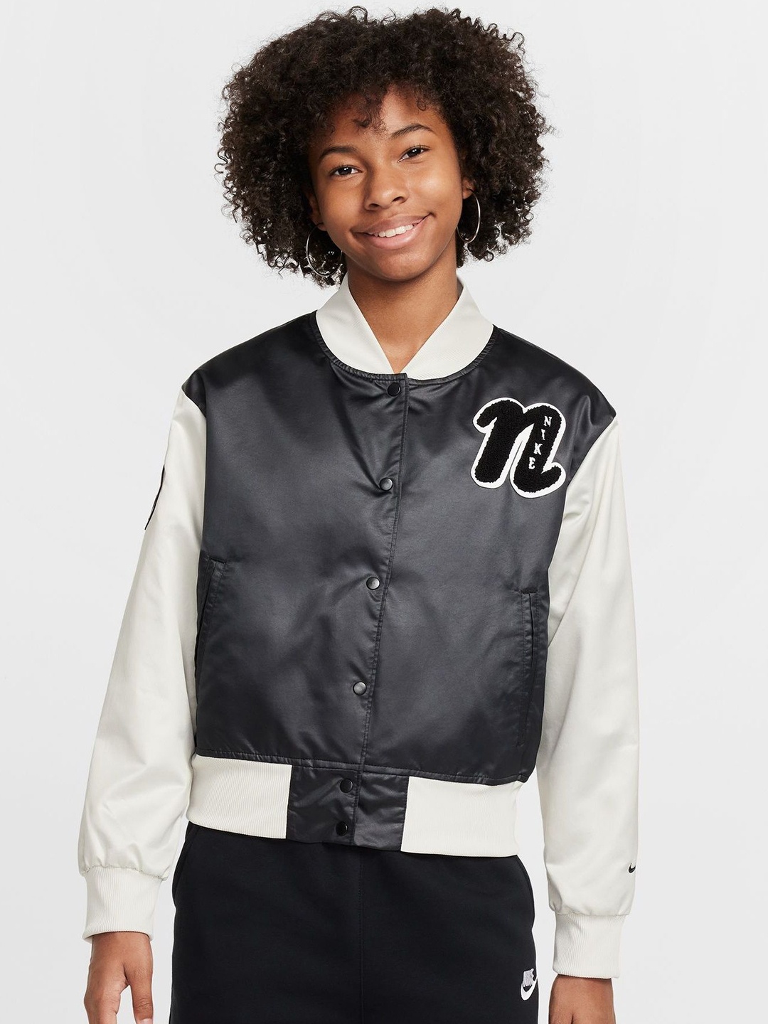 

Nike Sportswear Girls' Solid Jacket, Black