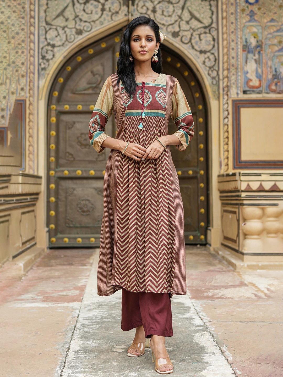

SCAKHI Printed Ajrakh A-Line Tunic With Trouser, Burgundy