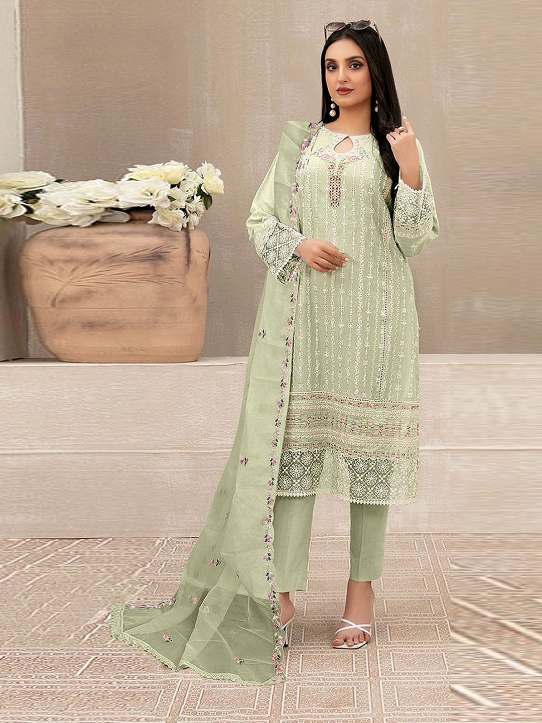 

ODETTE Floral Embroidered Regular Kurta with Trousers & Dupatta, Green