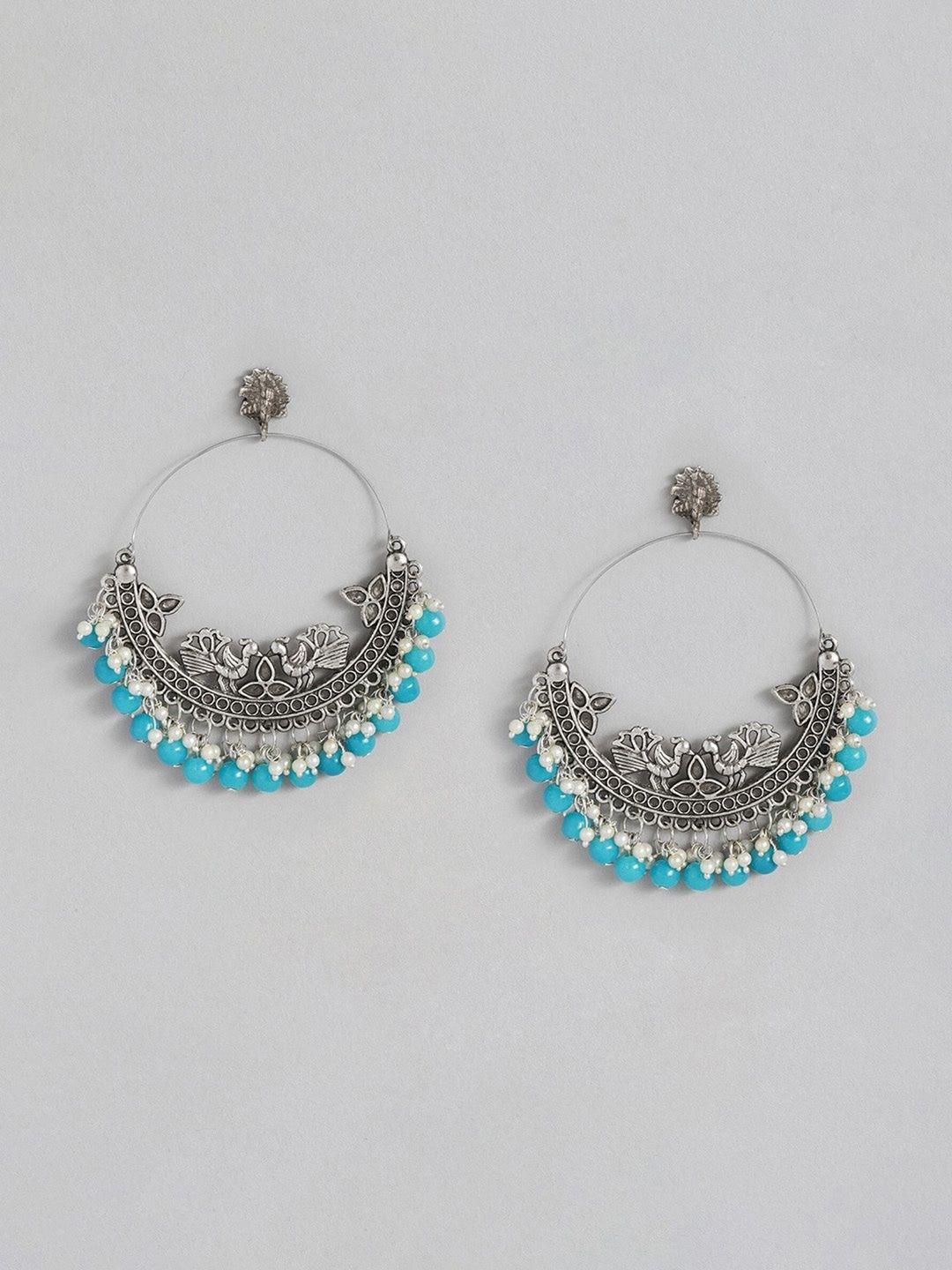 

VAGHBHATT Silver-Plated Oxidized Peacock Shaped Pearls Beaded Chandbalis