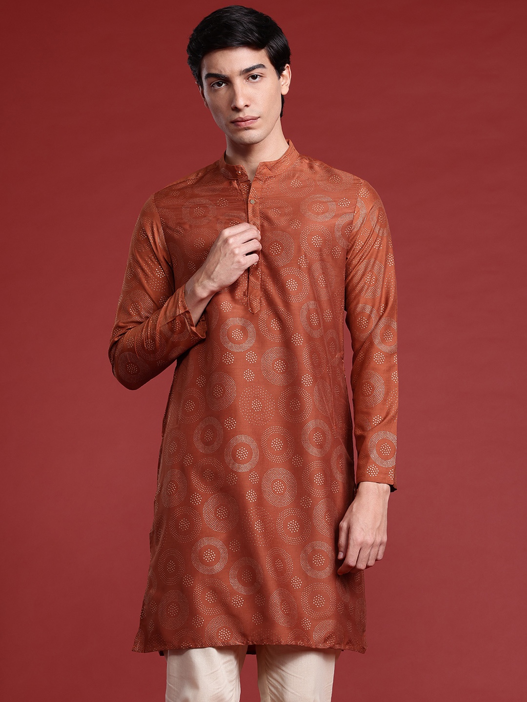 

Anouk Printed Mandarin Collar Straight Kurta, Rust