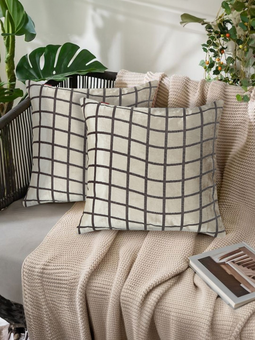 

Tesmare Brown 2 Pieces Checked Square Cushion Covers