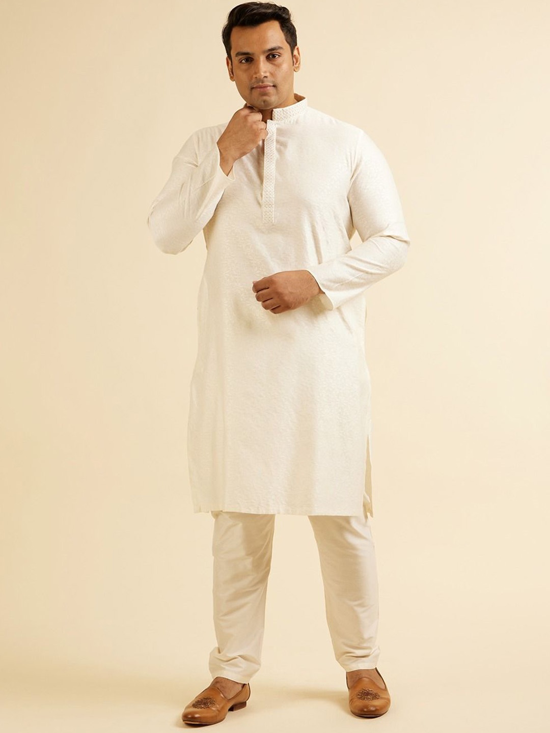 

Manyavar Plus Size Floral Woven Design Thread Work Straight Kurta With Pyjamas, Cream