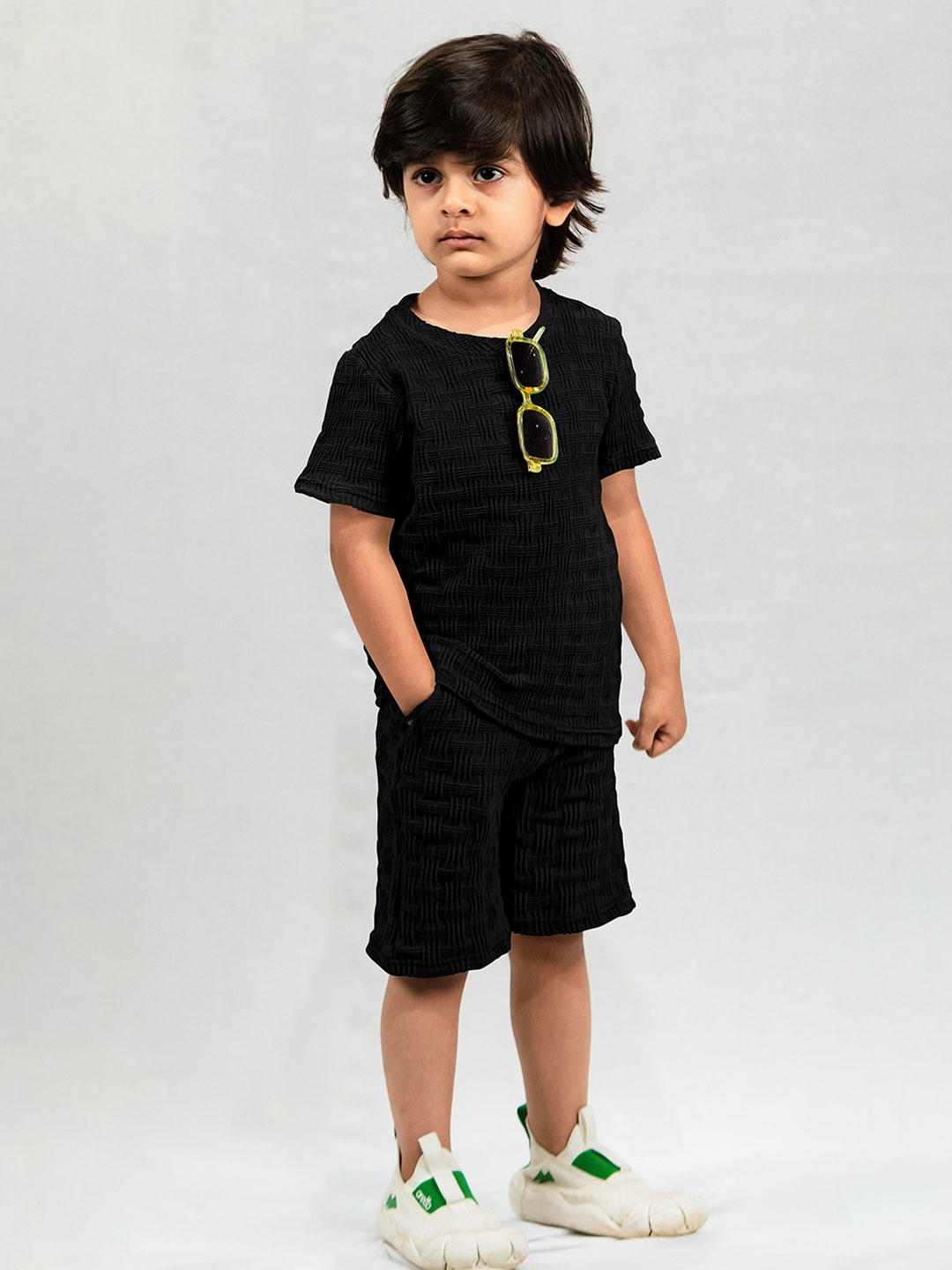 

Emblica Unisex Kids Self Design Round Neck T-shirt with Shorts, Black