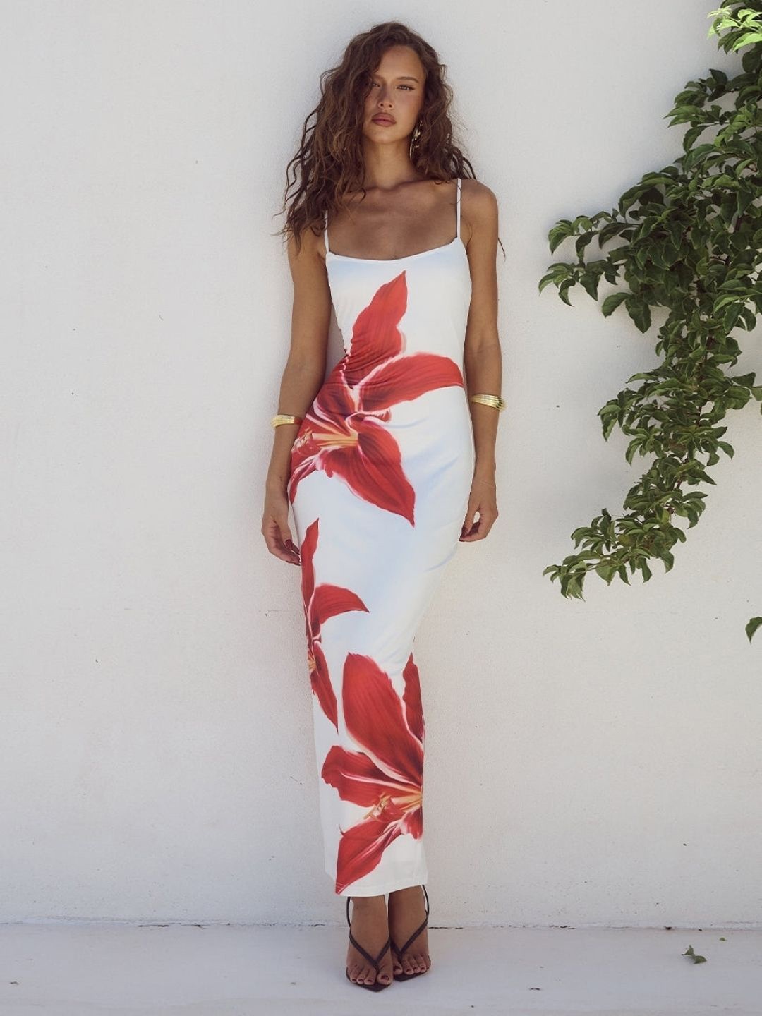 

KPOP Floral Printed Shoulder Straps Maxi Dress, White
