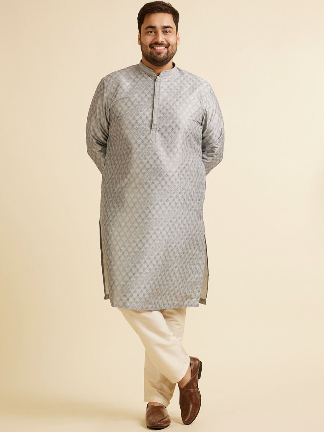 

Manyavar Plus Size Ethnic Motifs Woven Design Regular Thread Work Kurta With Pyjama, Grey