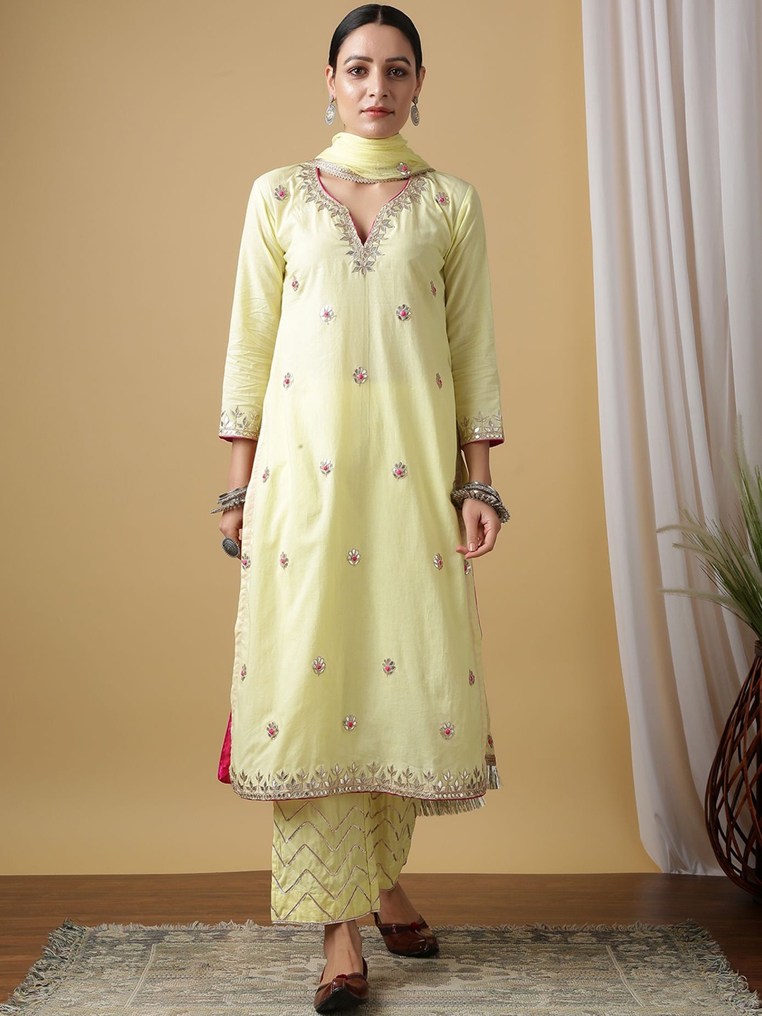 

MAISON SHEFALI Floral Embroidered Gotta Patti Pure Cotton Kurta With Trouser & Dupatta, Yellow