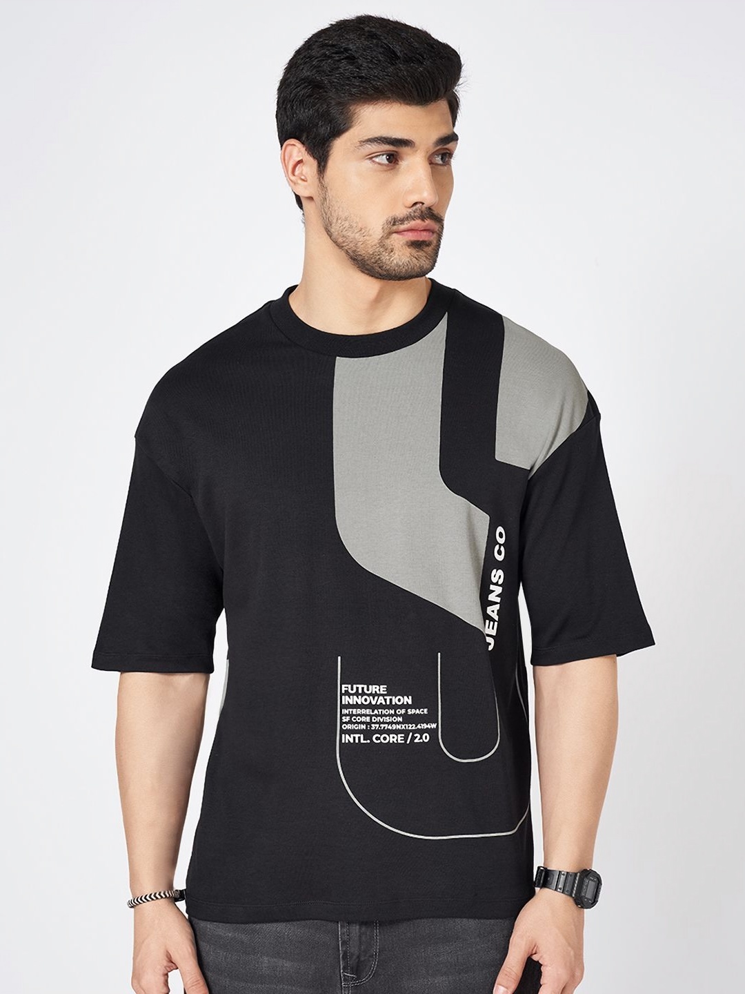 

SF JEANS by Pantaloons Men Typography Printed Round Neck Cotton Oversized T-shirt, Black