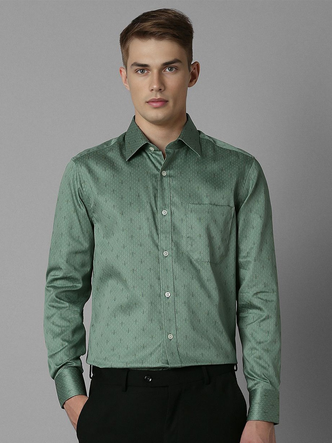 

Louis Philippe Men Spread Collar Floral Printed Cotton Formal Shirt, Green