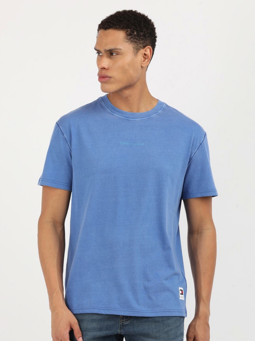 

Tommy Hilfiger Men Brand Logo Printed Round Neck Cotton T-shirt, Blue