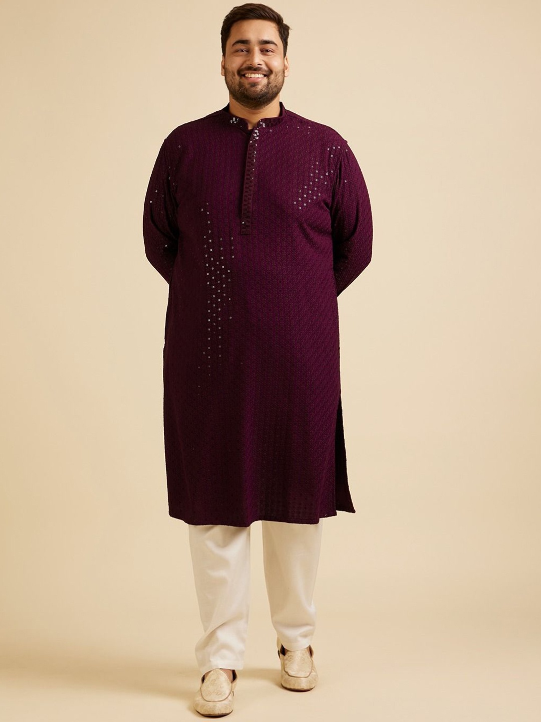 

Manyavar Plus Size Floral Embroidered Mandarin Collar Regular Sequined Kurta With Pyjama, Purple